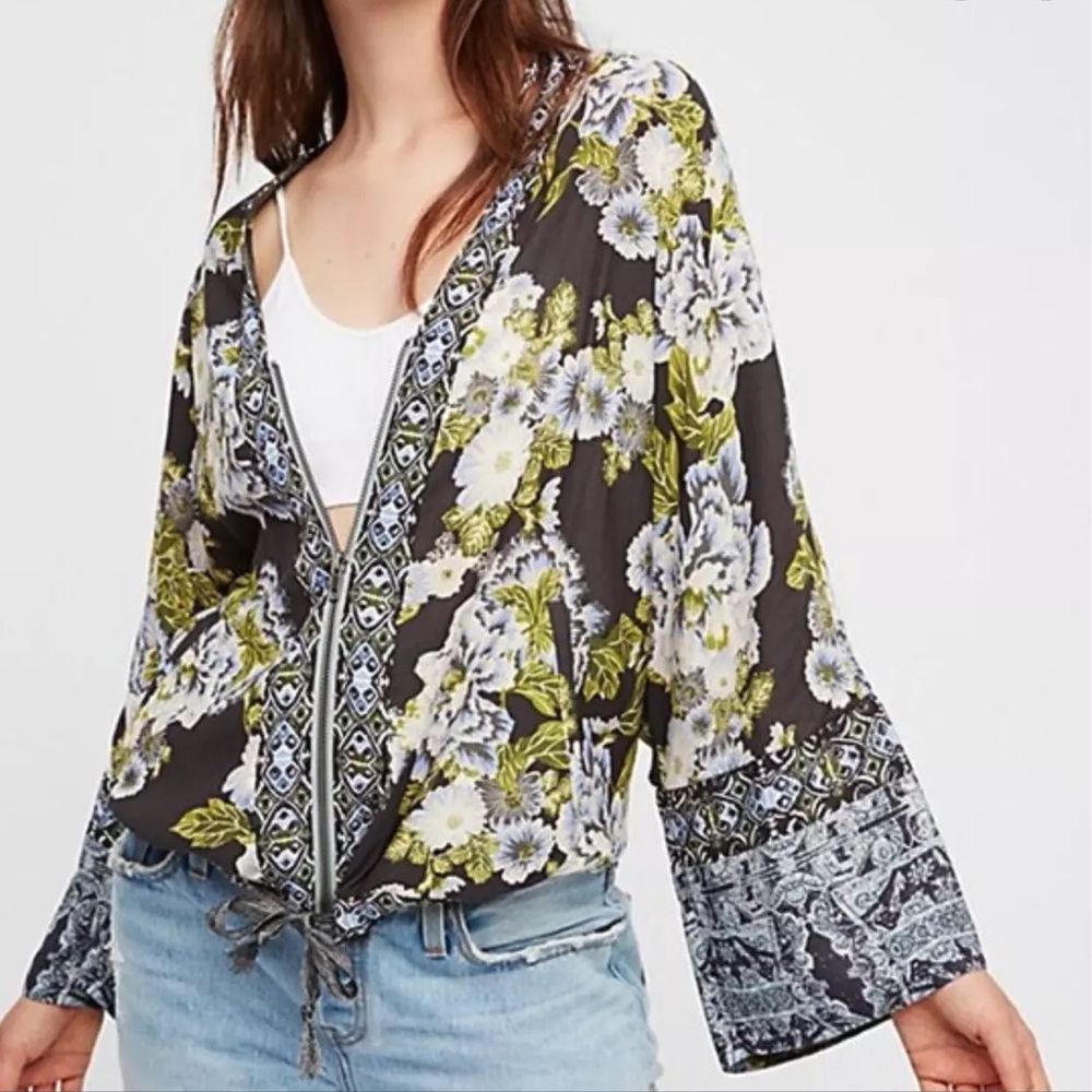 FREE PEOPLE Wildflower Kimono
